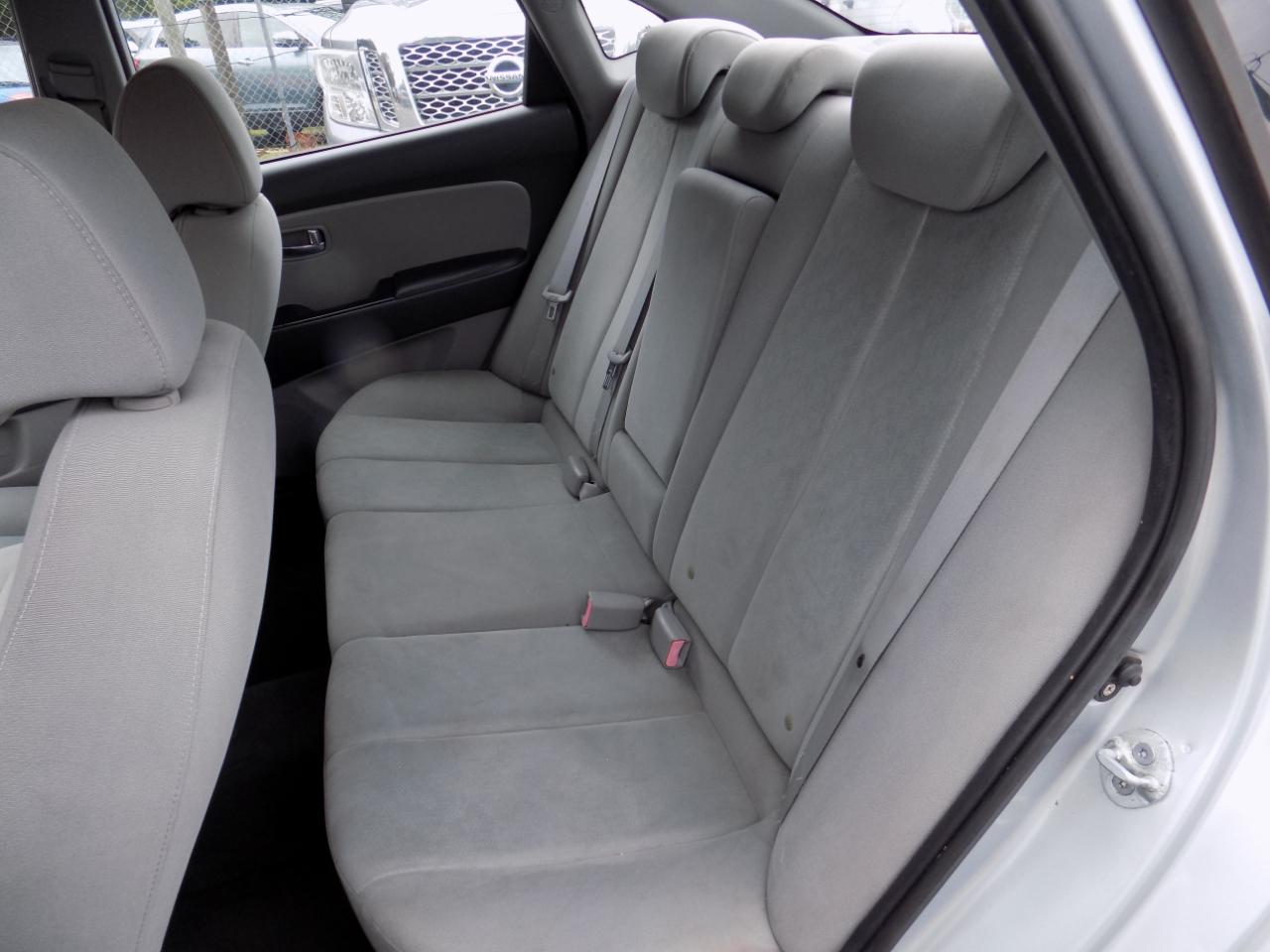 Hyundai Elantra SE 2010