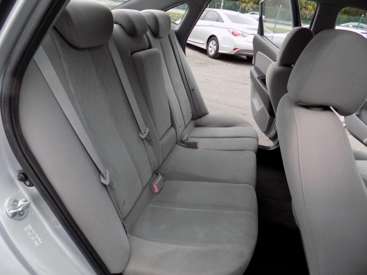 Hyundai Elantra SE 2010