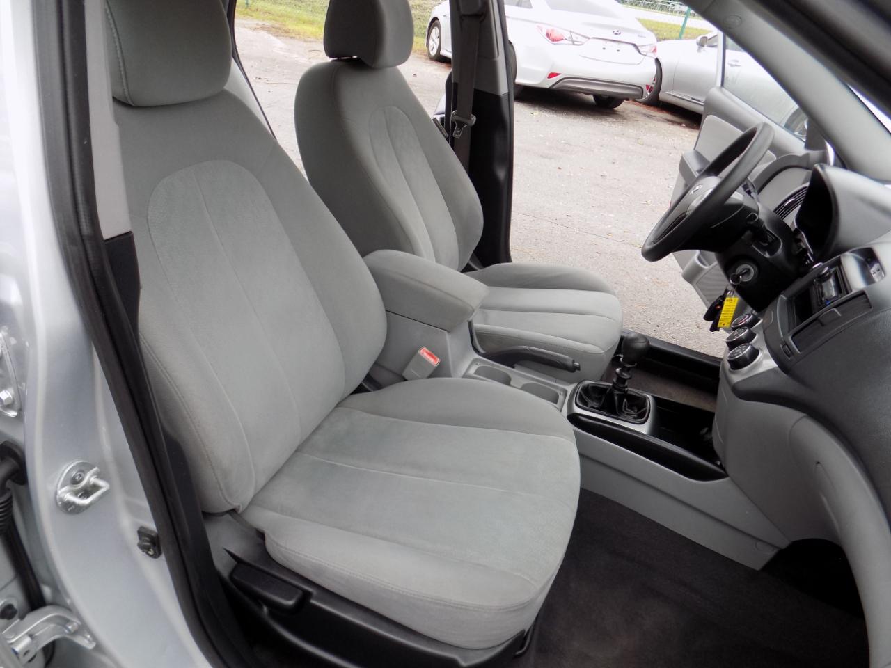 Hyundai Elantra SE 2010
