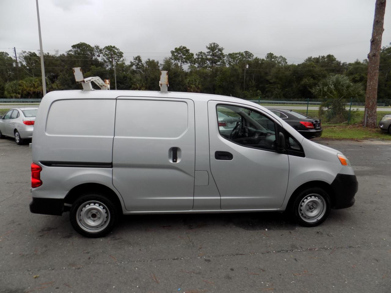 Nissan NV200 SV 2015