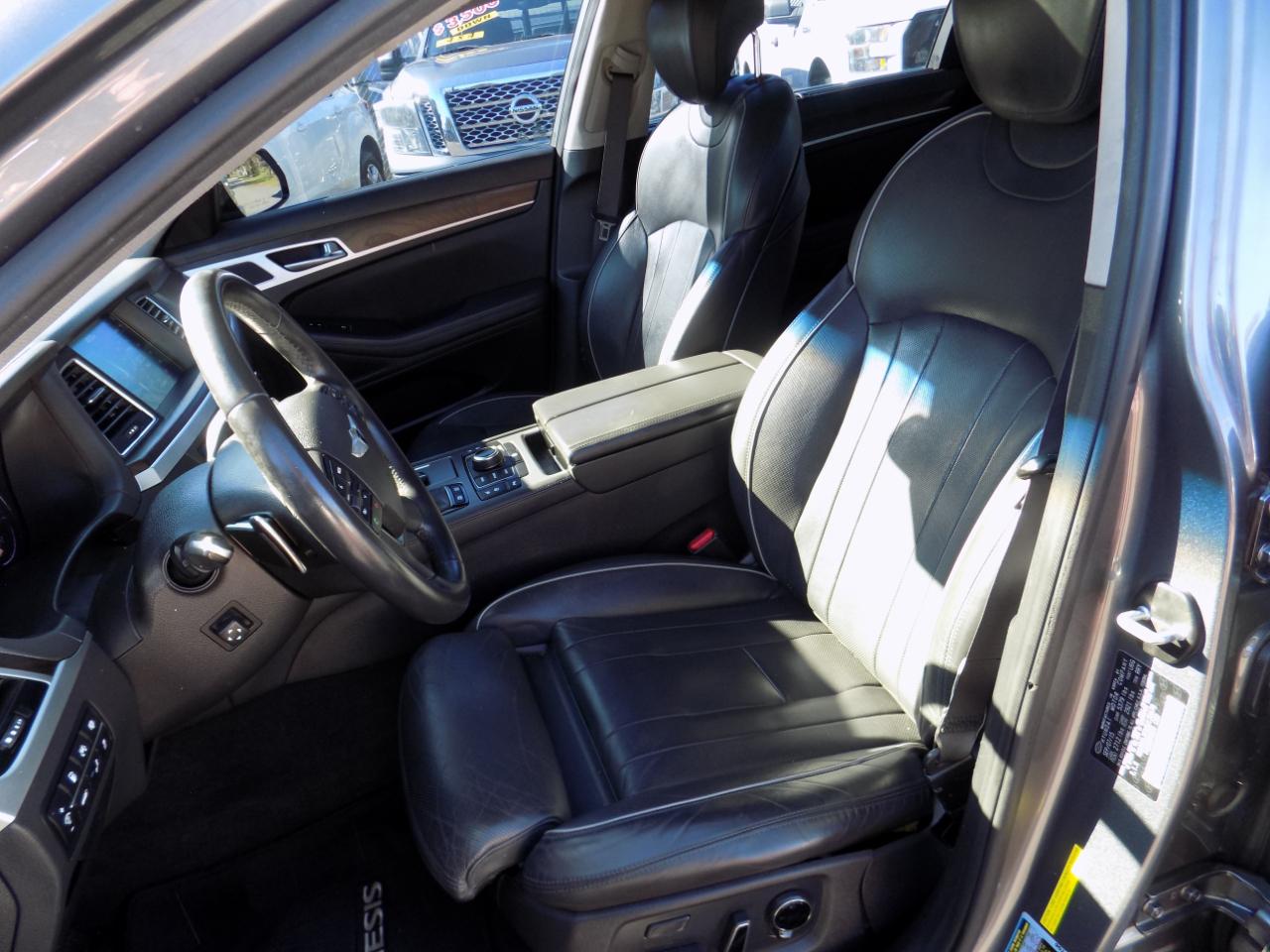 Hyundai Genesis 3.8L 2016