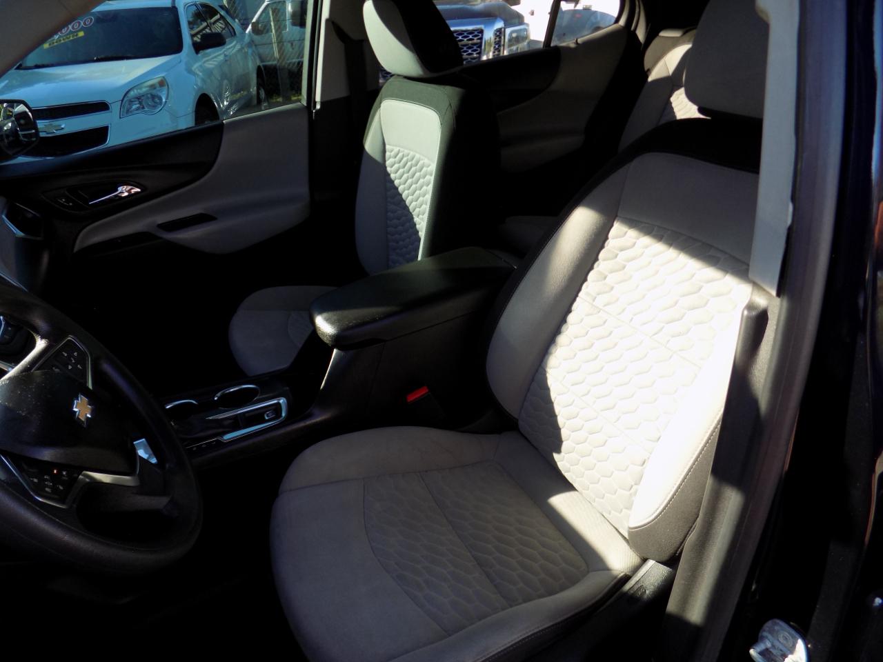 Chevrolet Equinox LS 2WD 2021