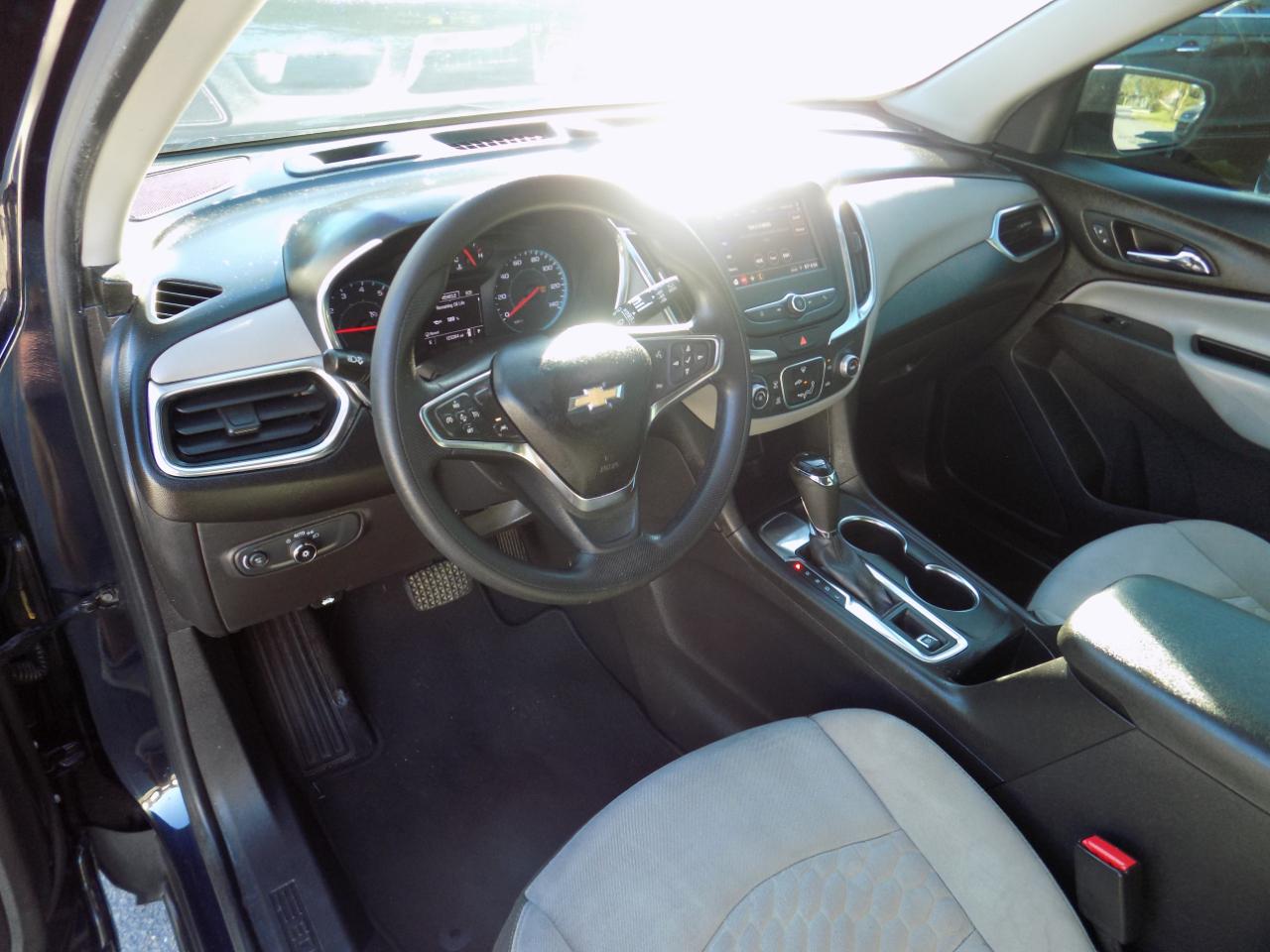Chevrolet Equinox LS 2WD 2021