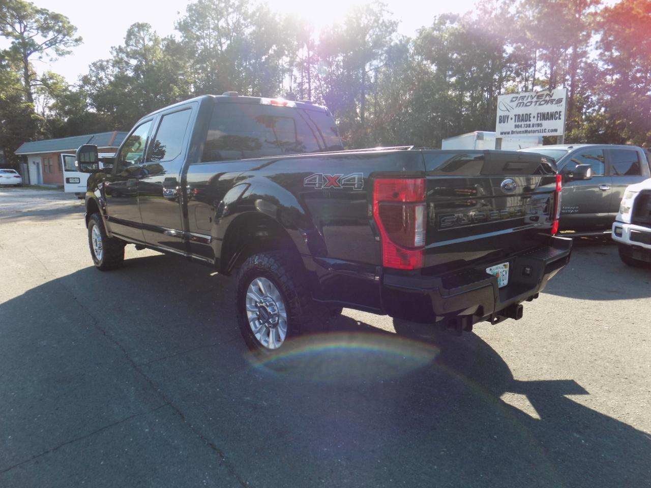 Ford F-250 SD XLT Crew Cab 4WD 2020