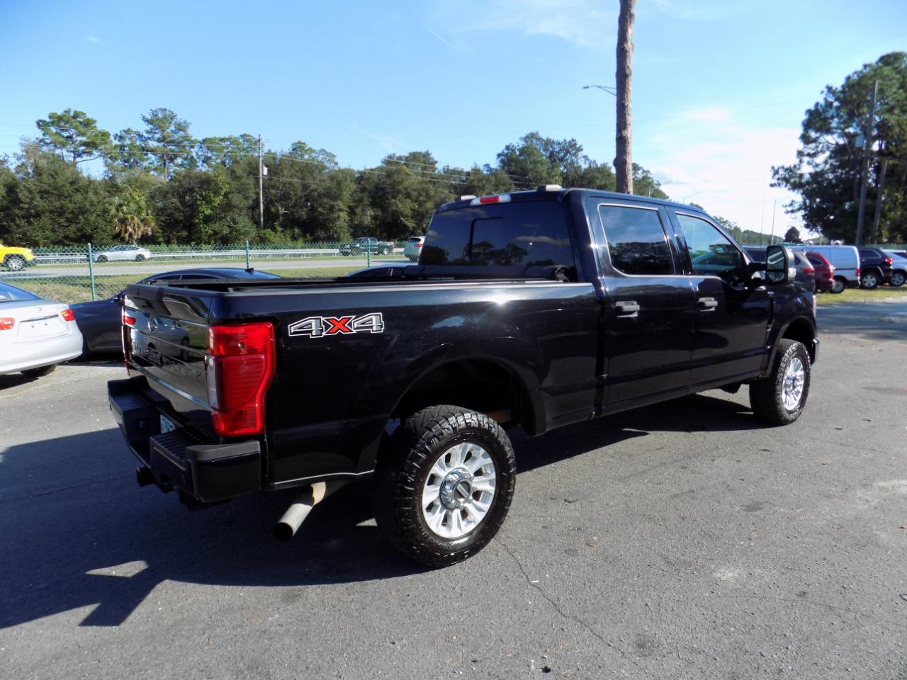 Ford F-250 SD XLT Crew Cab 4WD 2020