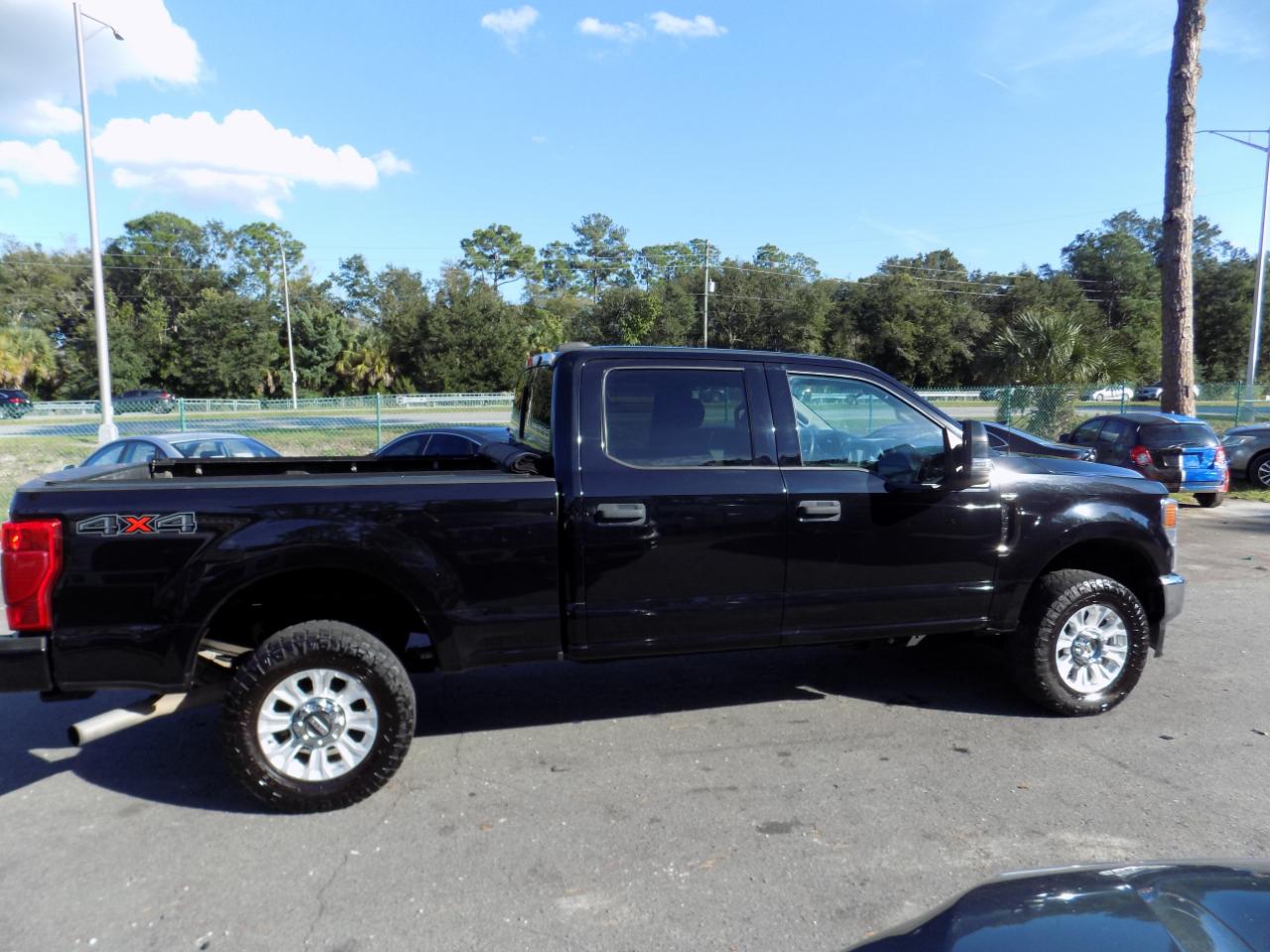Ford F-250 SD XLT Crew Cab 4WD 2020