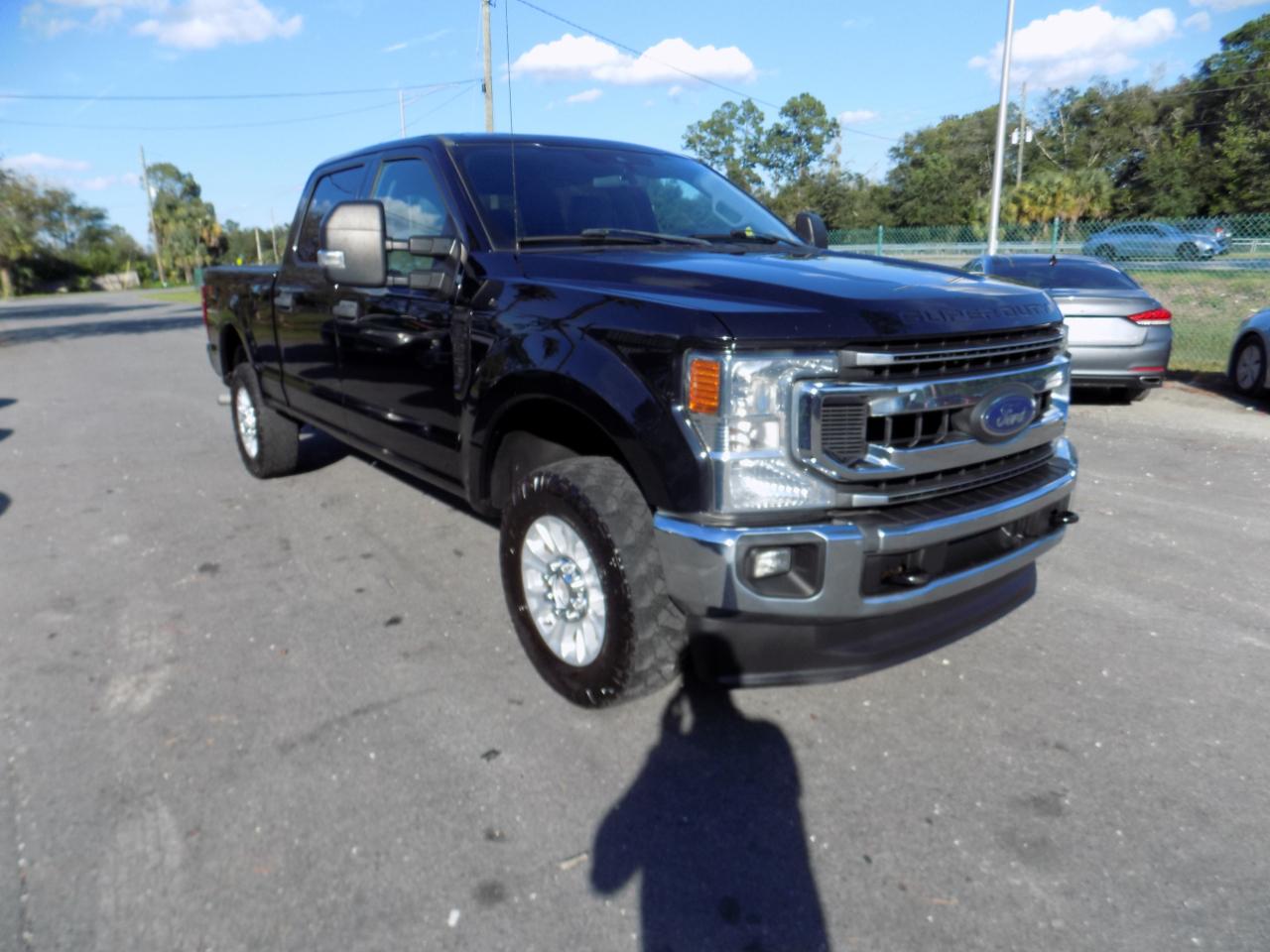 Ford F-250 SD XLT Crew Cab 4WD 2020