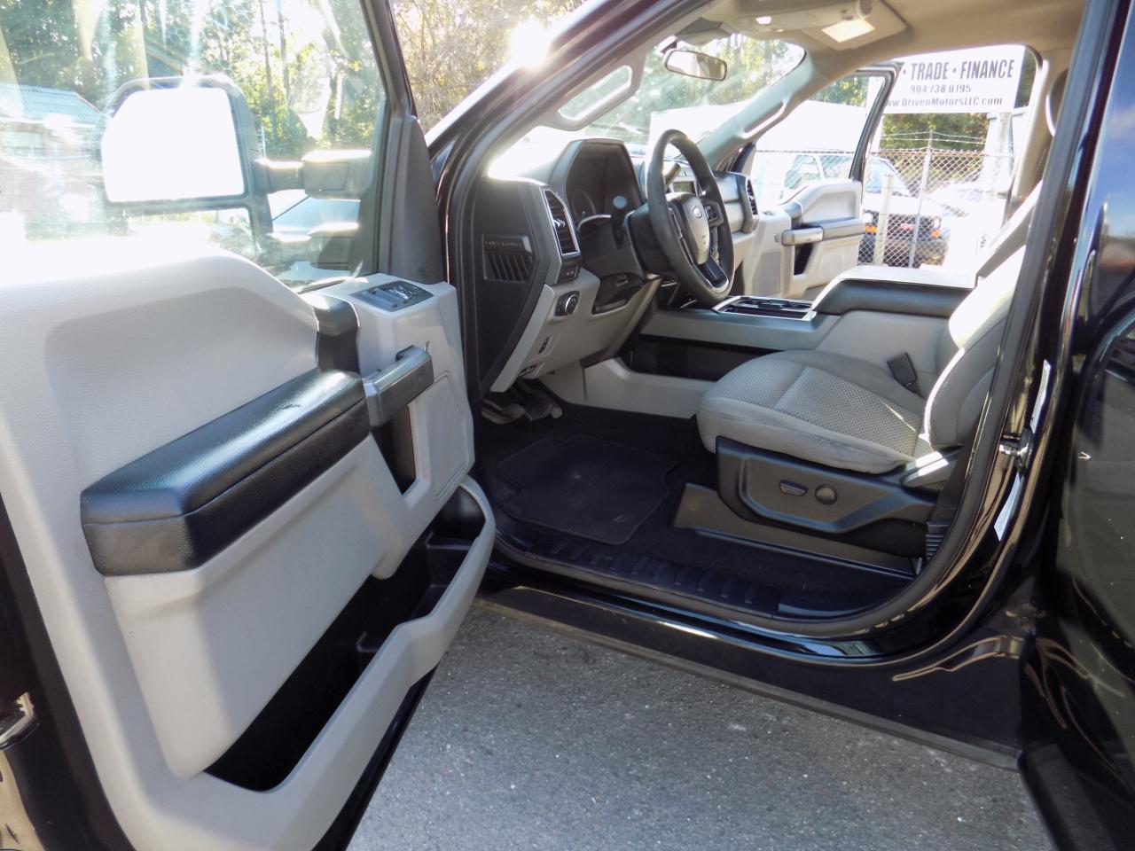 Ford F-250 SD XLT Crew Cab 4WD 2020