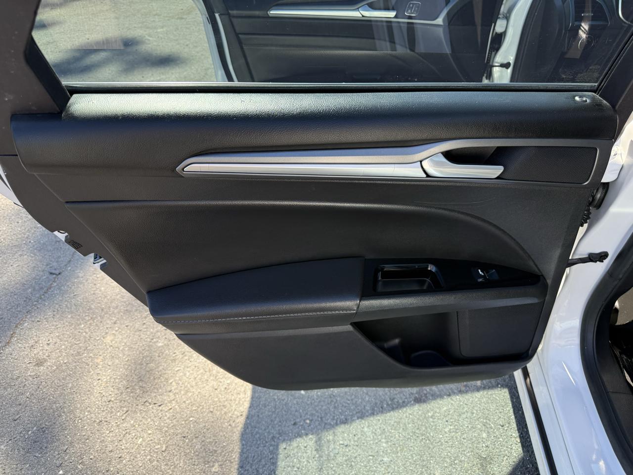 Ford Fusion Titanium 2016