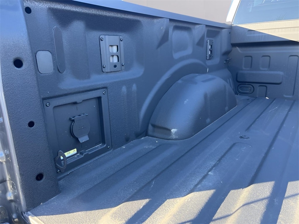 Ford F-150 XLT SuperCrew 4WD 2024