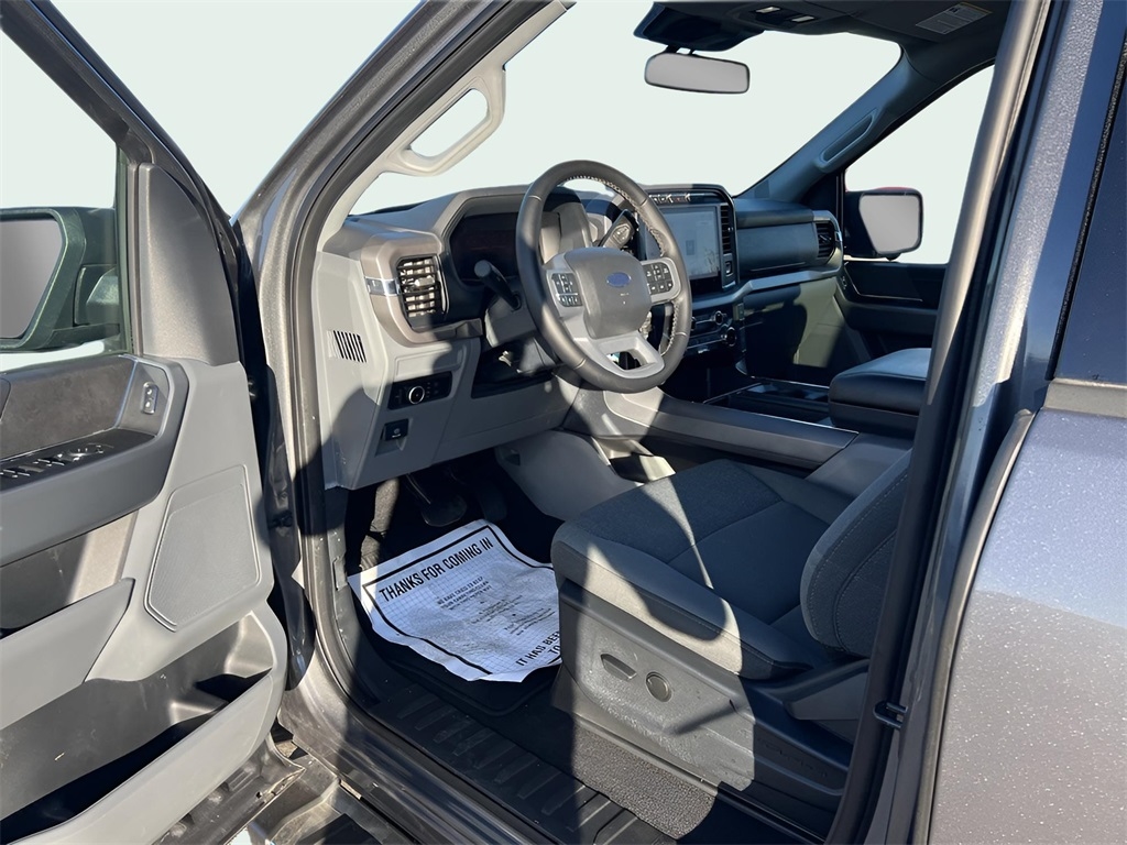 Ford F-150 XLT SuperCrew 4WD 2024