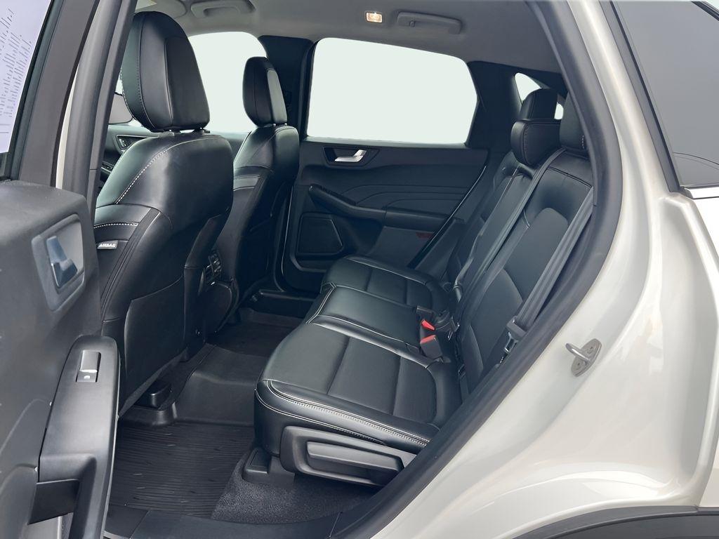 Ford Escape Platinum AWD 2023