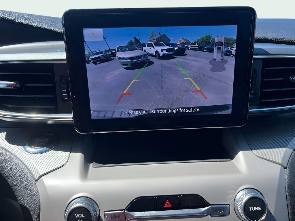 Ford Explorer XLT AWD 2023