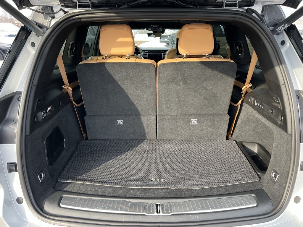 Jeep Grand Cherokee L Summit 4WD 2025