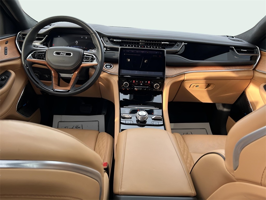 Jeep Grand Cherokee L Summit 4WD 2025