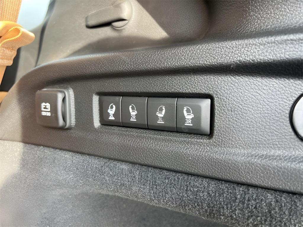 Jeep Grand Cherokee L Summit 4WD 2025