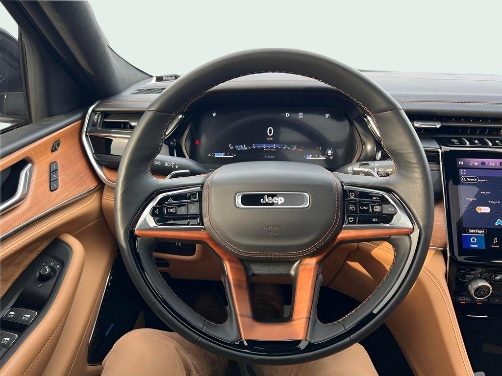 Jeep Grand Cherokee L Summit 4WD 2025