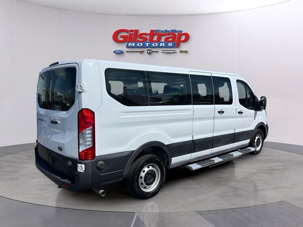 Ford Transit 350 Wagon Low Roof XL w/Sliding Pass. 148-in. WB 2020