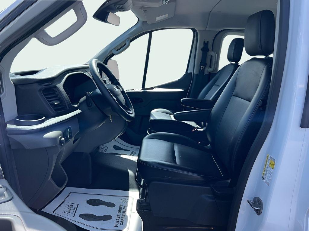 Ford Transit 350 Wagon Low Roof XL w/Sliding Pass. 148-in. WB 2020