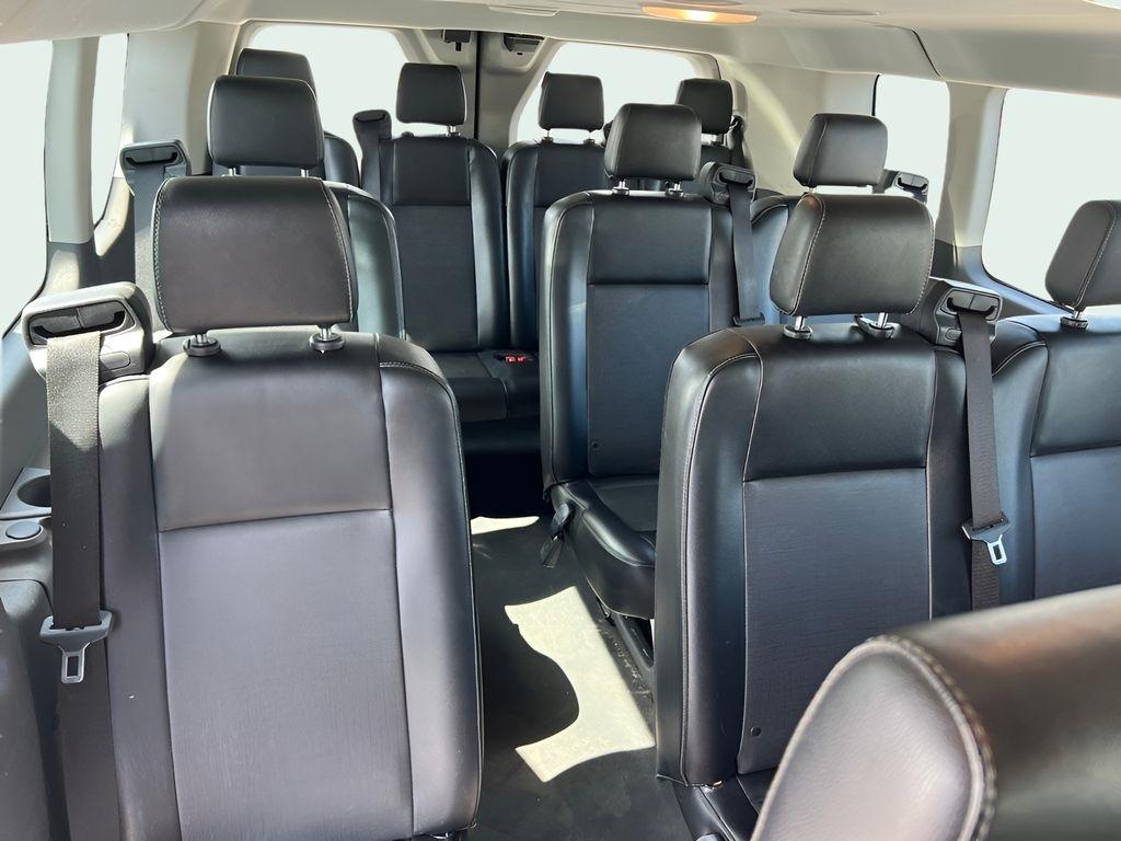 Ford Transit 350 Wagon Low Roof XL w/Sliding Pass. 148-in. WB 2020