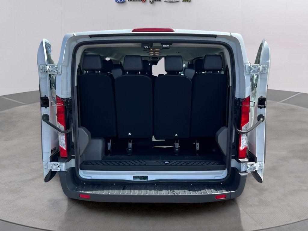 Ford Transit 350 Wagon Low Roof XL w/Sliding Pass. 148-in. WB 2020