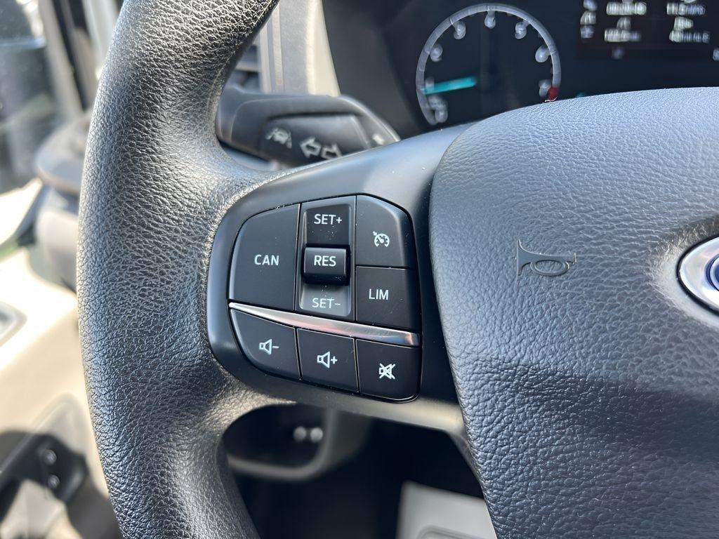 Ford Transit 350 Wagon Low Roof XL w/Sliding Pass. 148-in. WB 2020