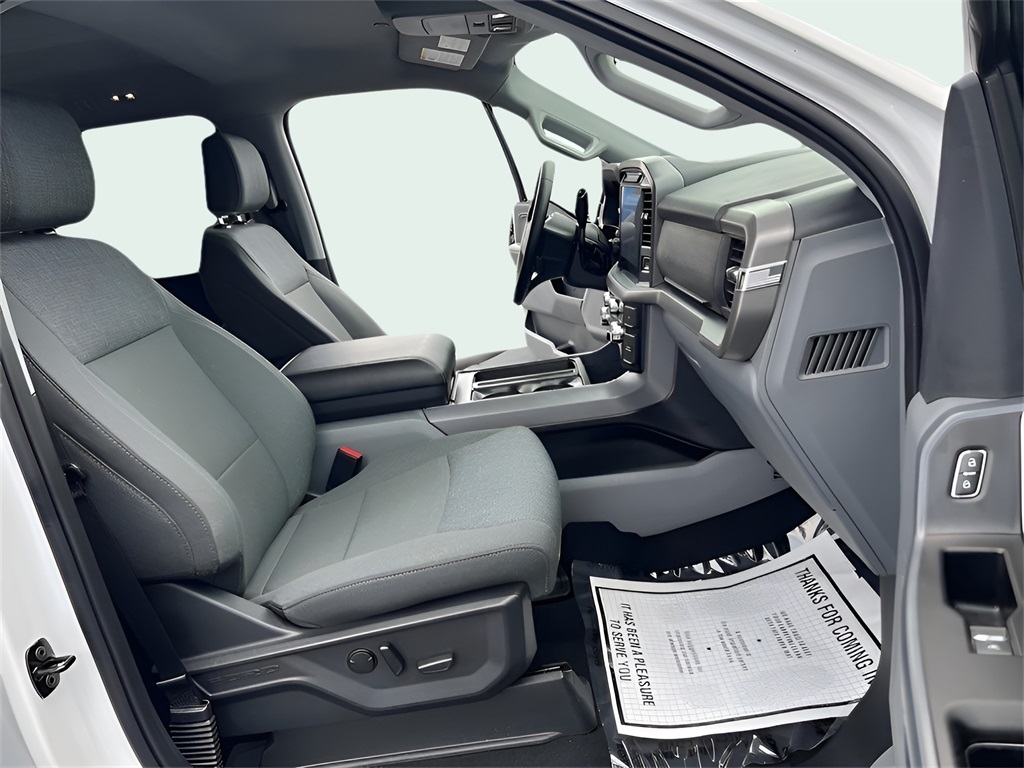 Ford F-150 XLT SuperCrew 4WD 2024