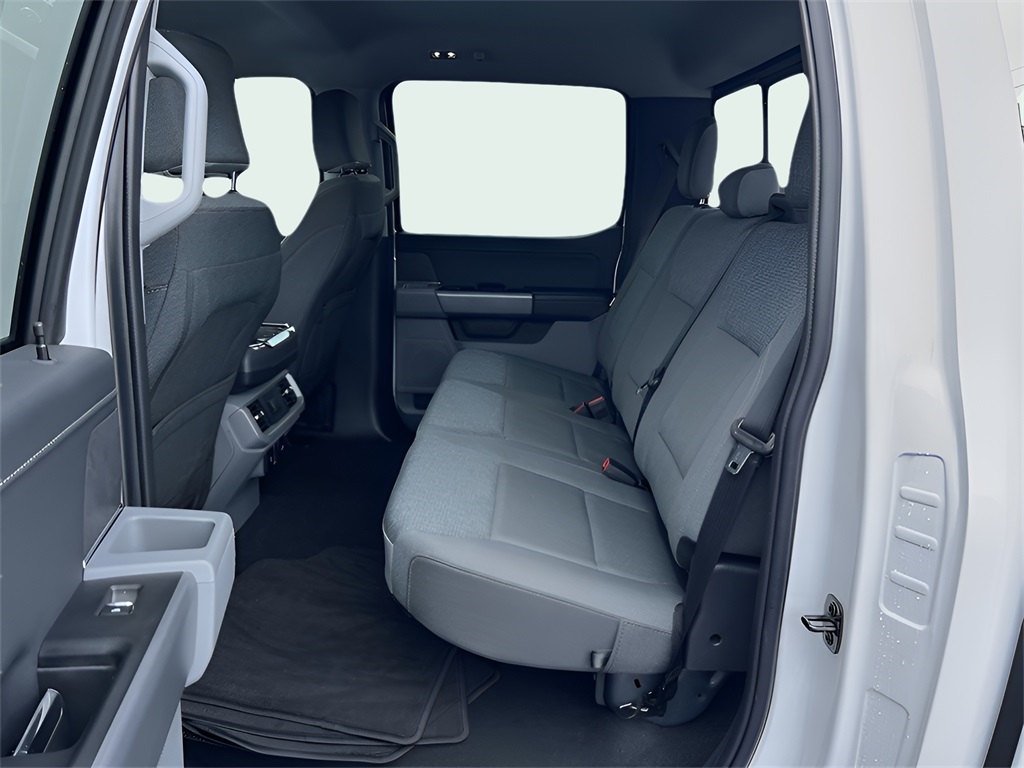 Ford F-150 XLT SuperCrew 4WD 2024