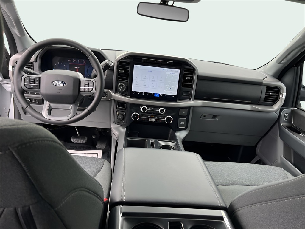 Ford F-150 XLT SuperCrew 4WD 2024