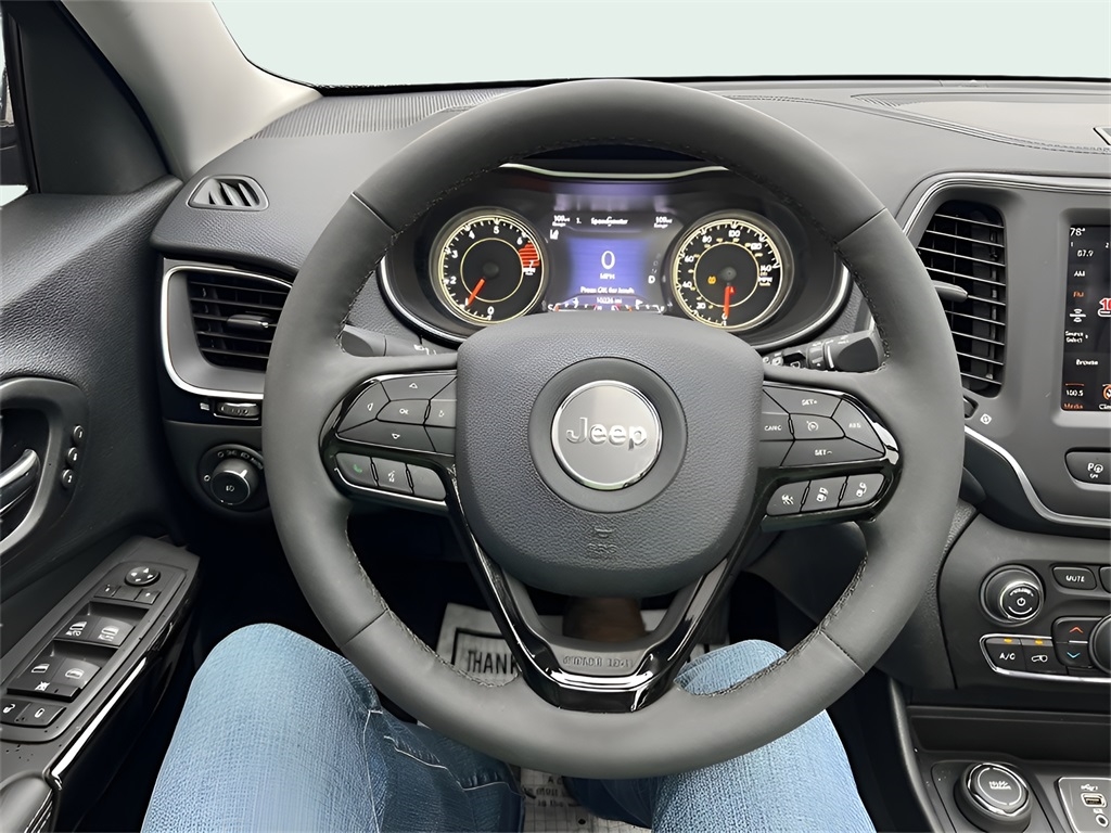 Jeep Cherokee Latitude Lux 4WD 2023