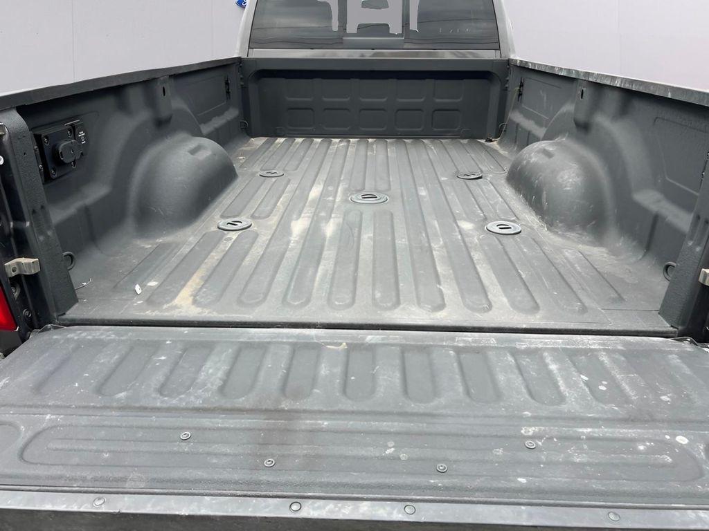 RAM 3500 Laramie Crew Cab LWB 4WD DRW 2024