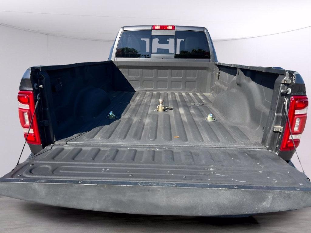 RAM 3500 Laramie Crew Cab LWB 4WD DRW 2024