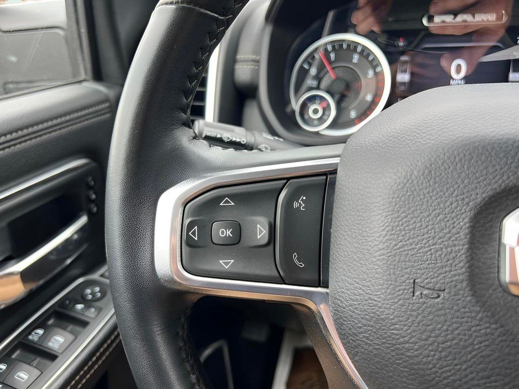 RAM 3500 Laramie Crew Cab LWB 4WD DRW 2024