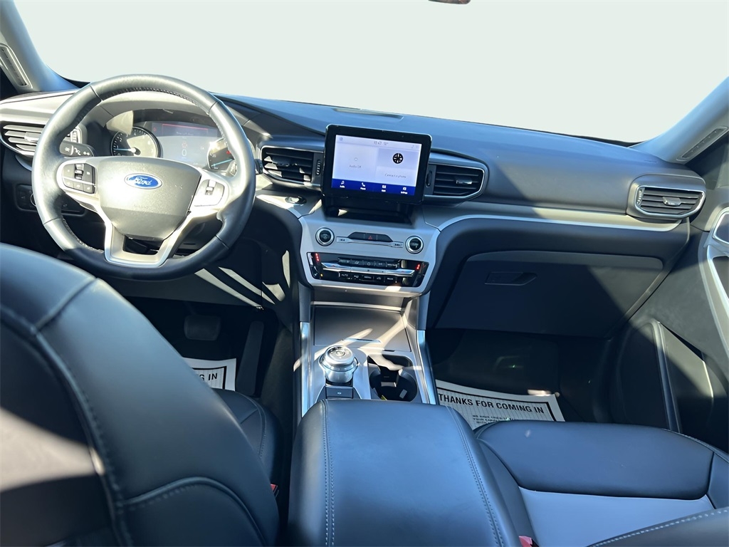 Ford Explorer XLT AWD 2022 Ford Explorer XLT AWD 2022