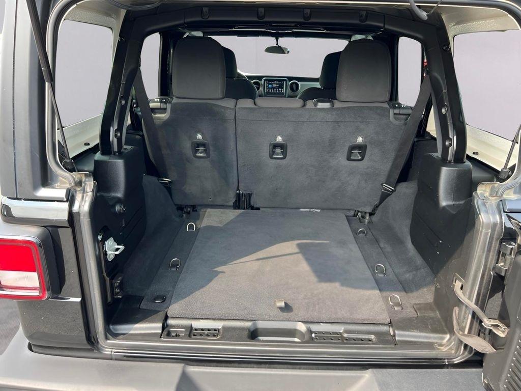 Jeep Wrangler Unlimited Willys 2020