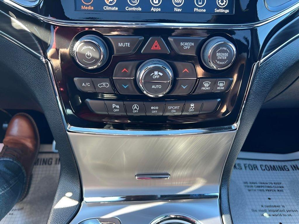 Jeep Grand Cherokee WK Limited 4WD 2022