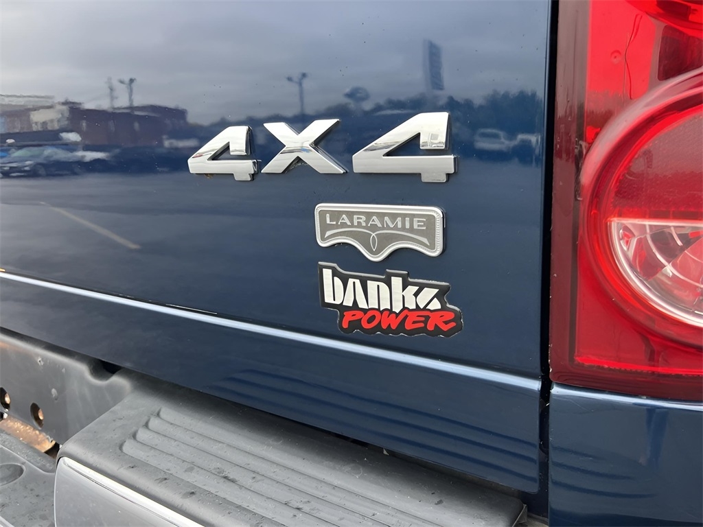 Dodge Ram 2500 Laramie Mega Cab 4WD 2007 Dodge Ram 2500 Laramie Mega Cab 4WD 2007