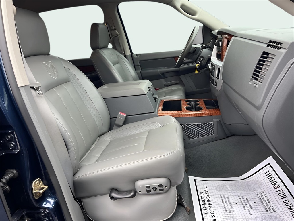 Dodge Ram 2500 Laramie Mega Cab 4WD 2007 Dodge Ram 2500 Laramie Mega Cab 4WD 2007