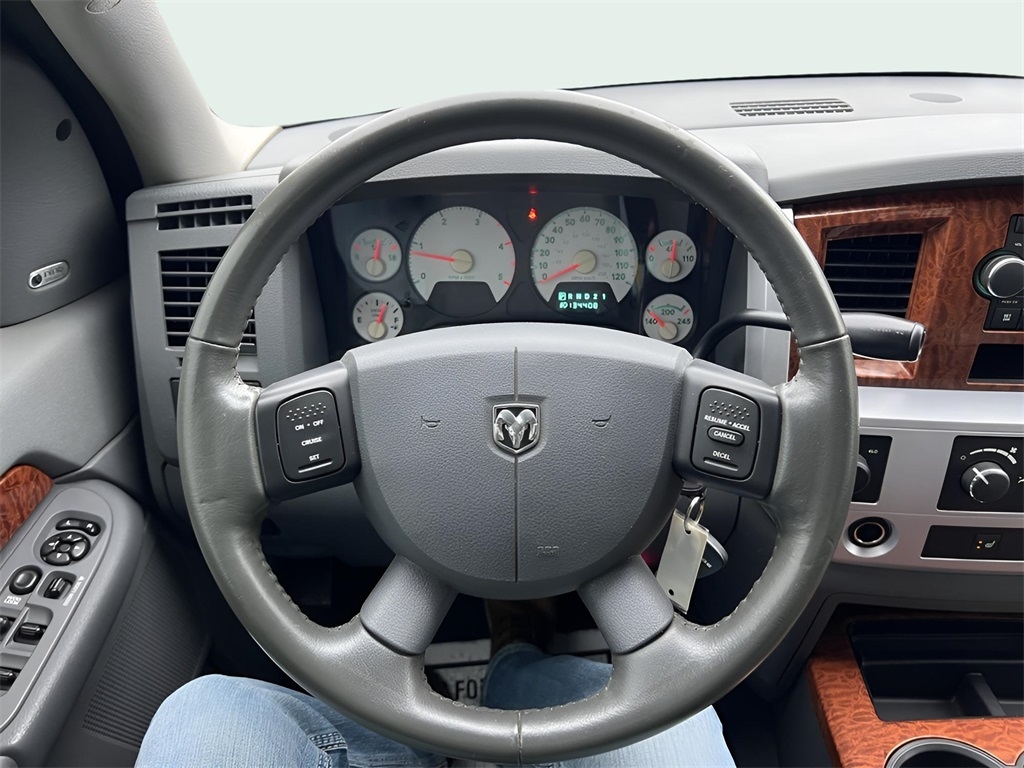 Dodge Ram 2500 Laramie Mega Cab 4WD 2007 Dodge Ram 2500 Laramie Mega Cab 4WD 2007