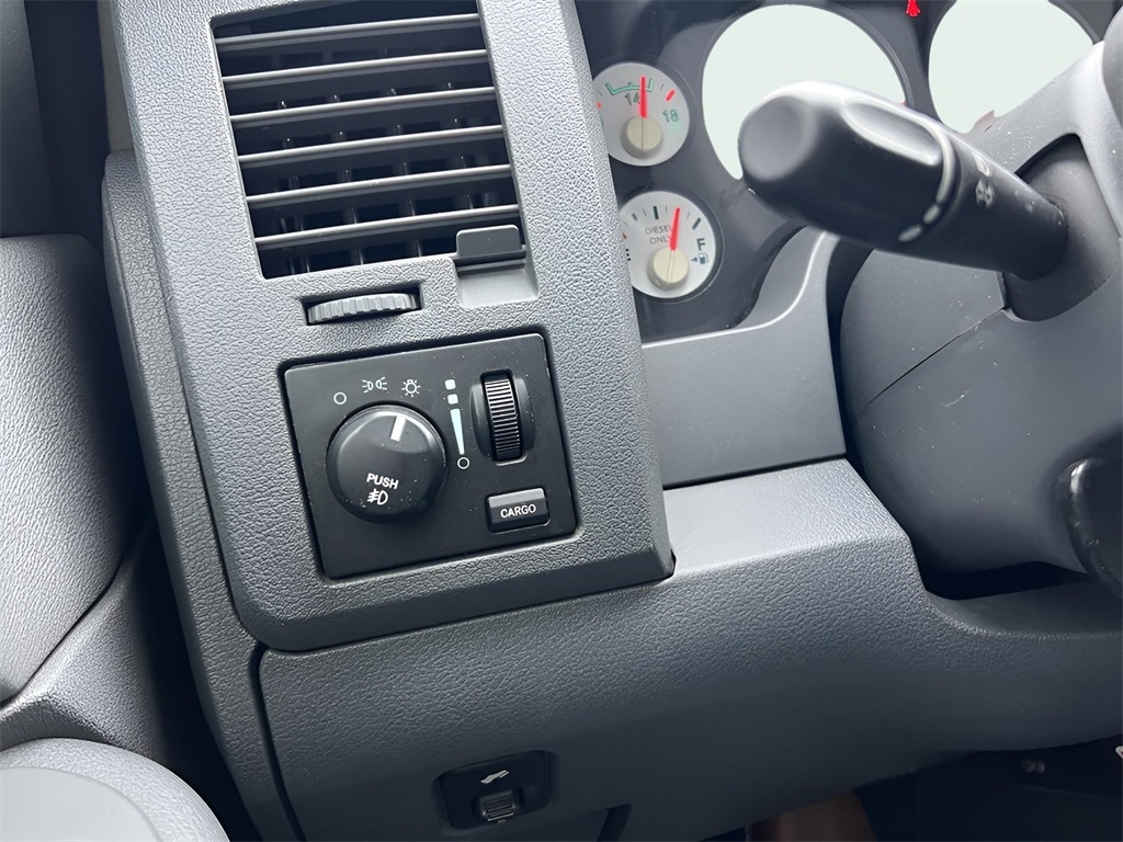 Dodge Ram 2500 Laramie Mega Cab 4WD 2007 Dodge Ram 2500 Laramie Mega Cab 4WD 2007