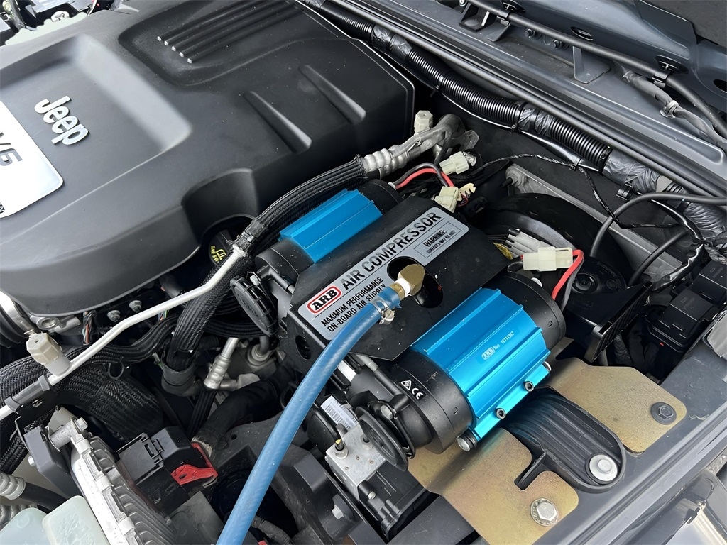 Jeep Wrangler Rubicon 4WD 2017 Jeep Wrangler Rubicon 4WD 2017