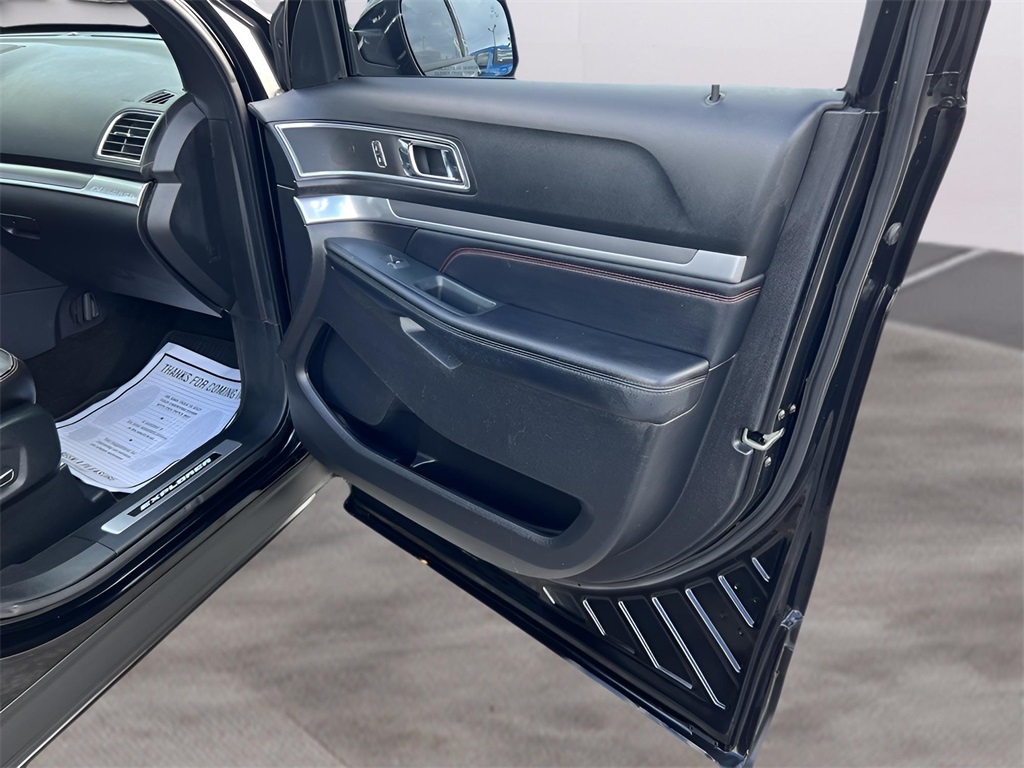 Ford Explorer Sport 4WD 2018 Ford Explorer Sport 4WD 2018