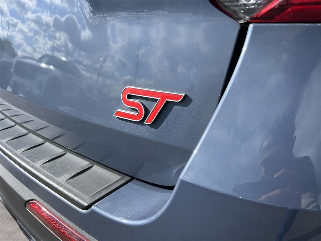 Ford Explorer ST AWD 2021 Ford Explorer ST AWD 2021