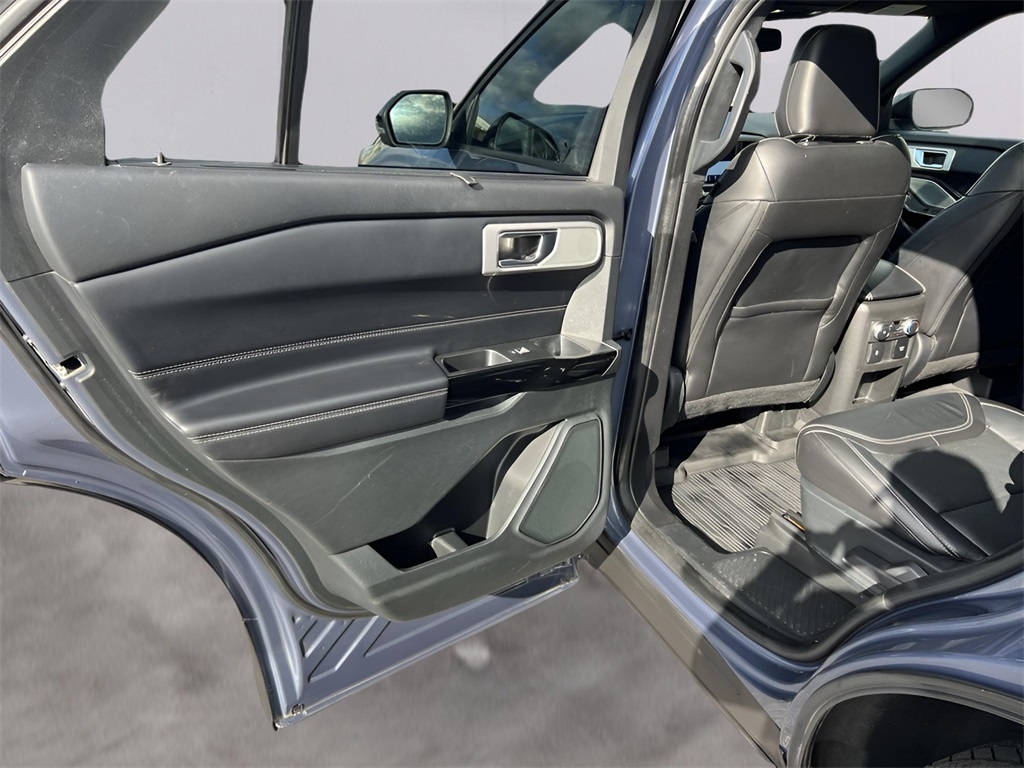 Ford Explorer ST AWD 2021 Ford Explorer ST AWD 2021