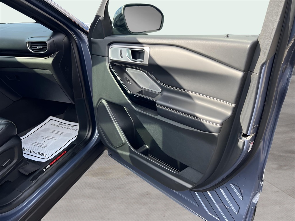 Ford Explorer ST AWD 2021 Ford Explorer ST AWD 2021