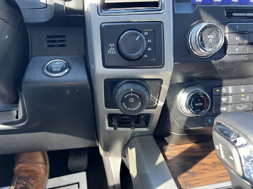 Ford F-150 XLT SuperCrew 6.5-ft. Bed 4WD 2020 Ford F-150 XLT SuperCrew 6.5-ft. Bed 4WD 2020