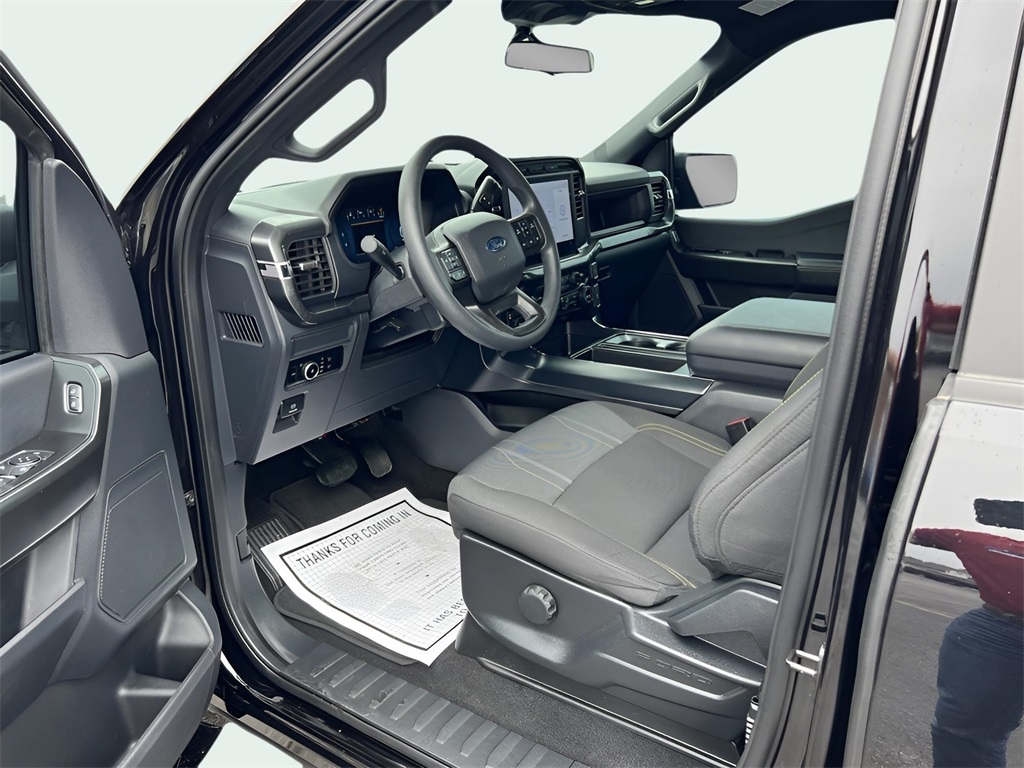 Ford F-150 STX SuperCrew 4WD 2024 Ford F-150 STX SuperCrew 4WD 2024