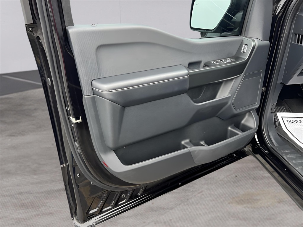 Ford F-150 STX SuperCrew 4WD 2024 Ford F-150 STX SuperCrew 4WD 2024