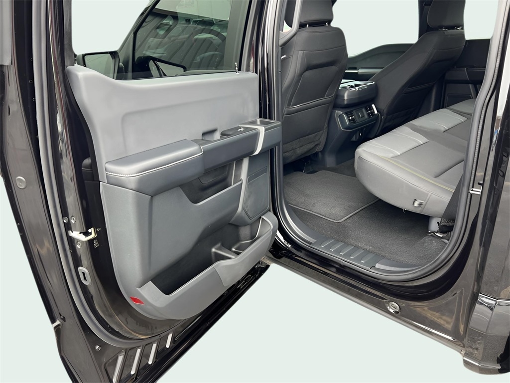 Ford F-150 STX SuperCrew 4WD 2024 Ford F-150 STX SuperCrew 4WD 2024