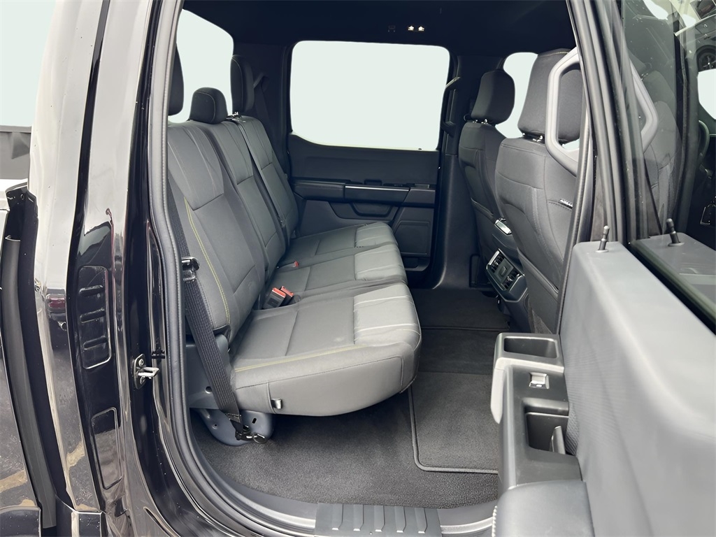 Ford F-150 STX SuperCrew 4WD 2024 Ford F-150 STX SuperCrew 4WD 2024